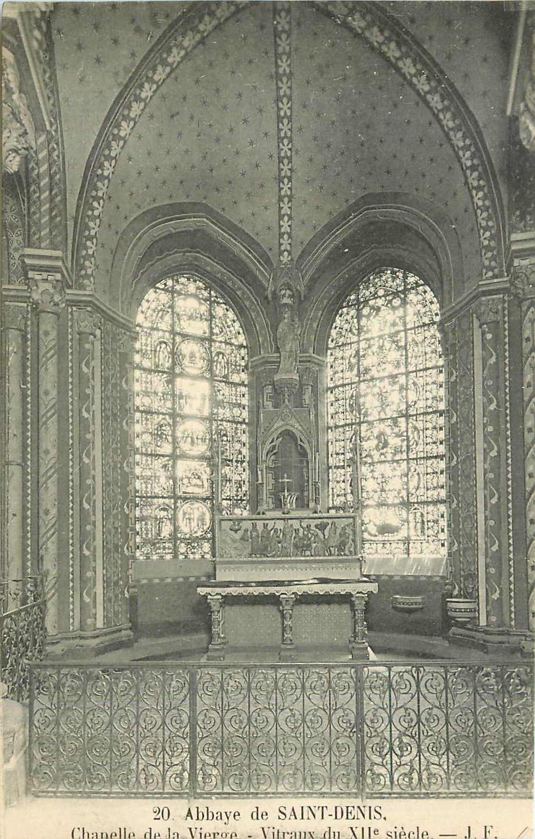 CPA Abbaye de Saint Denis Chapelle de la Vierge Vitraux du XII siecle 
