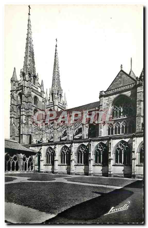 Bayonne - La Cathédrale vue depuis le Cloître — L. Lavielle