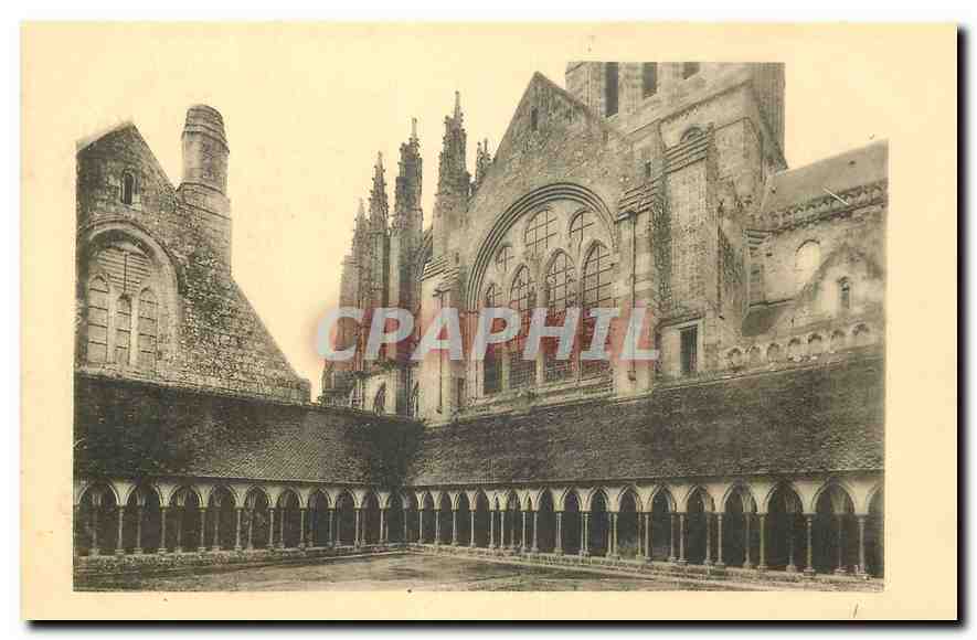 CPA Abbaye du Mont Saint Michel Cloitre et Eglise abbatiale 