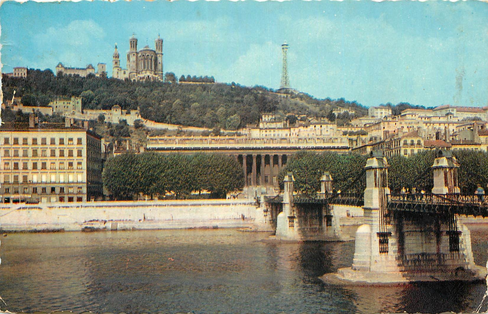 CPA Lyon Pont de Palais de Justice sur la Saone 