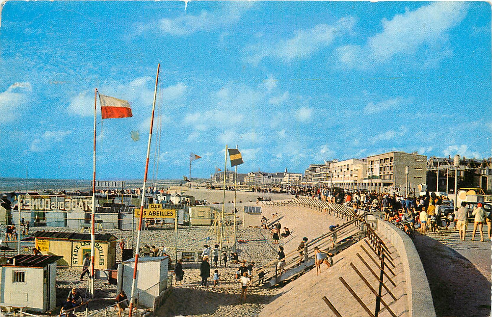 CPA Berck Plage P de C La Digue la Plage et l'esplanade 