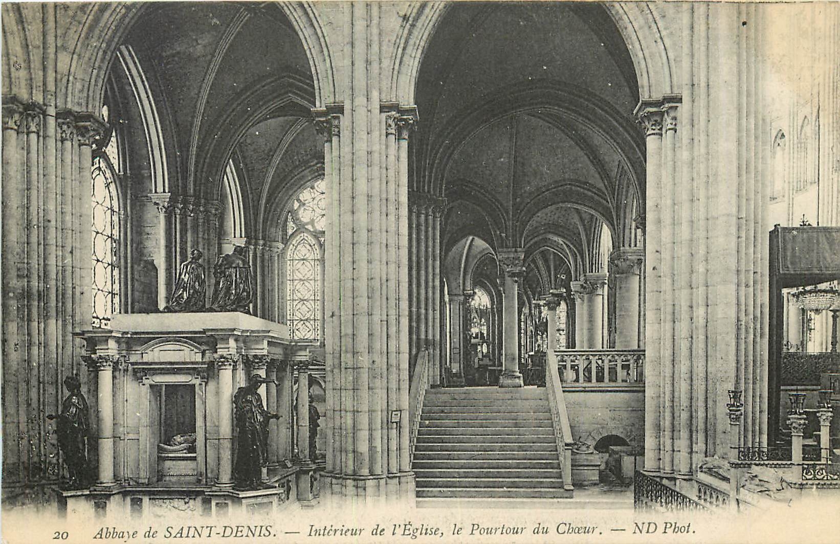 CPA Abbaye de Saint Denis Interieur de l'Eglise le Pourtour du Choeur 