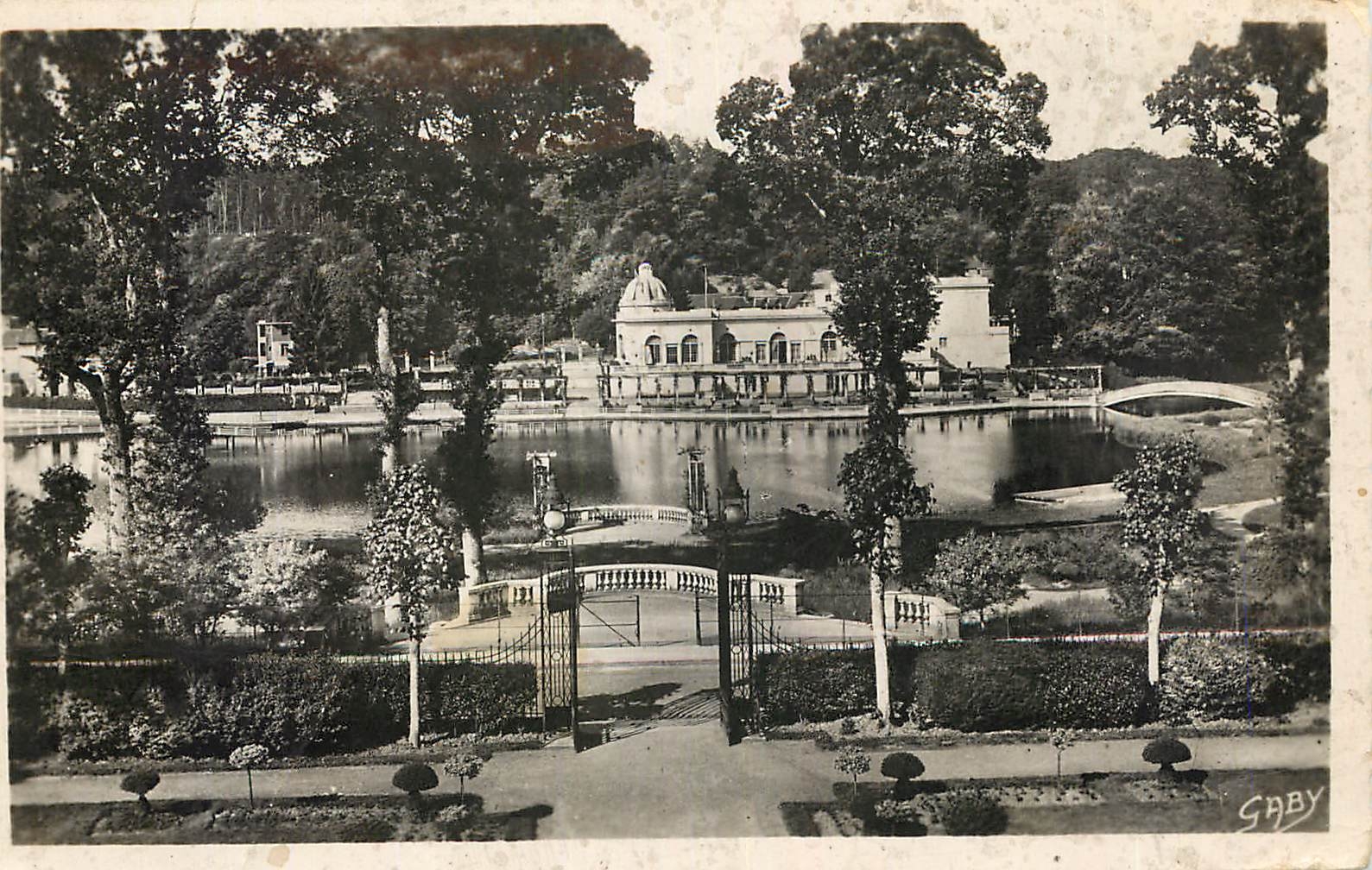 CPA Bagnoles de l'Orne Orne Le Casino du Lac 