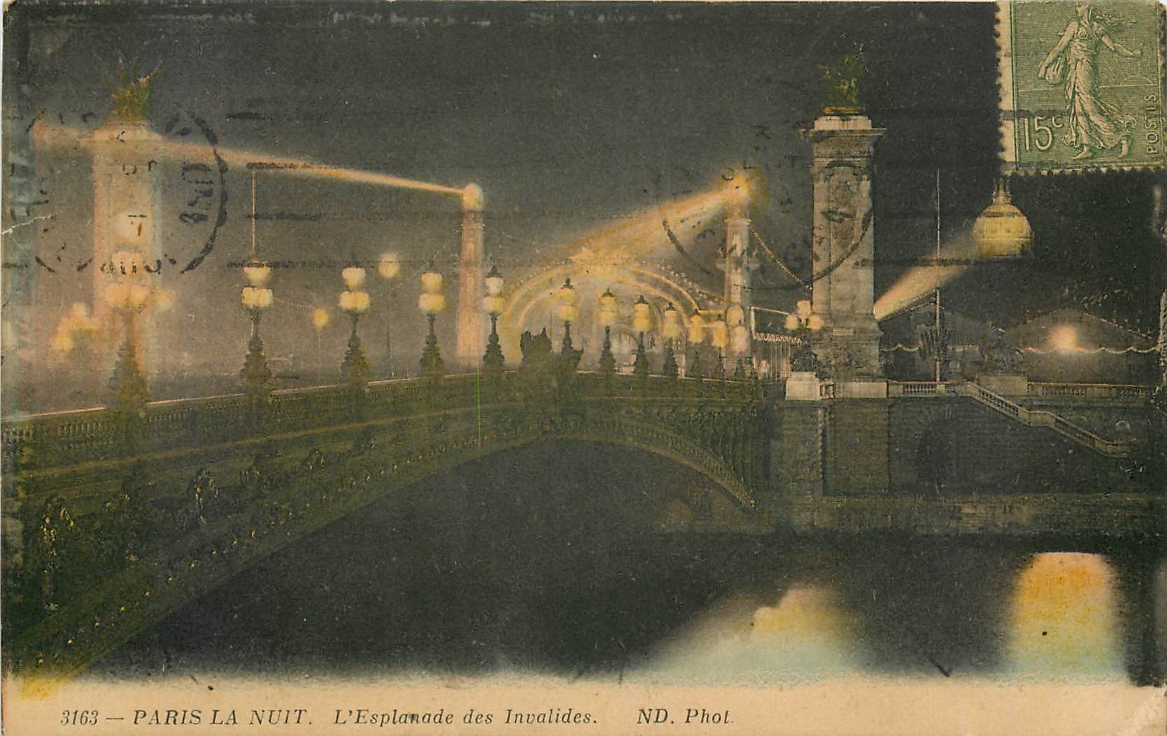 CPA Paris la nuit L'Esplanade des Invalides 