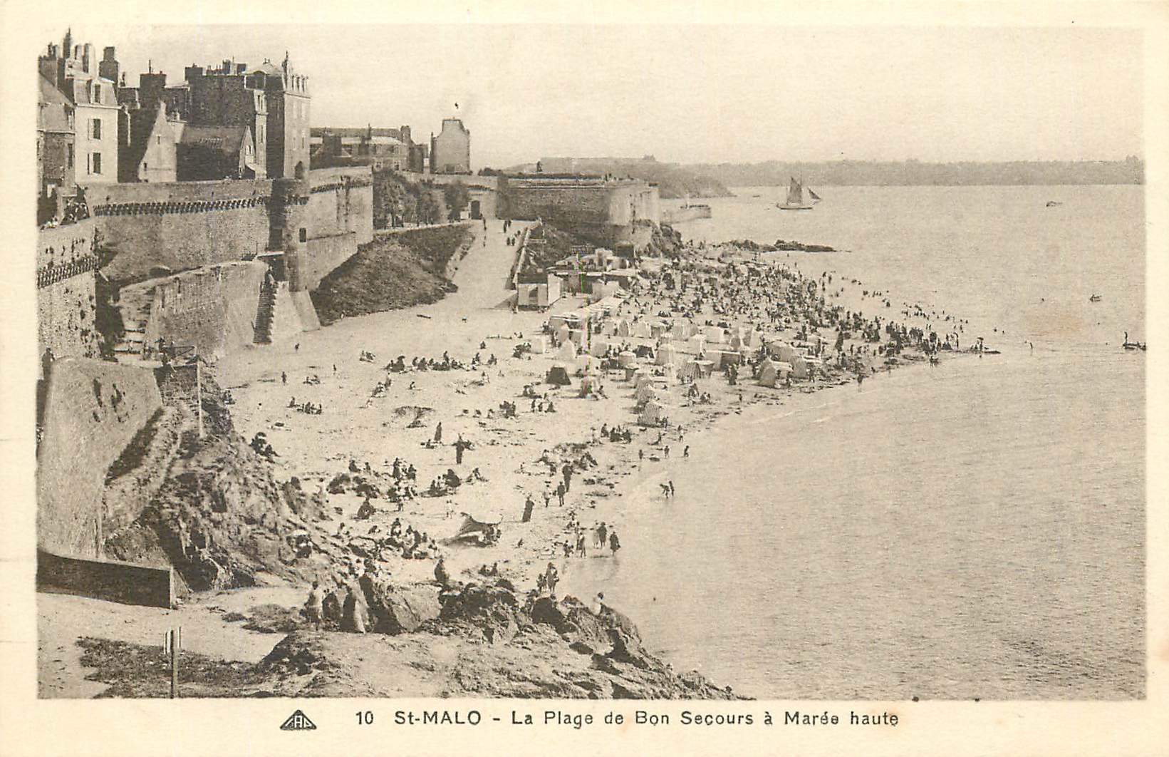 St-Malo - Die Strand von Bon Secours bei Ebbe