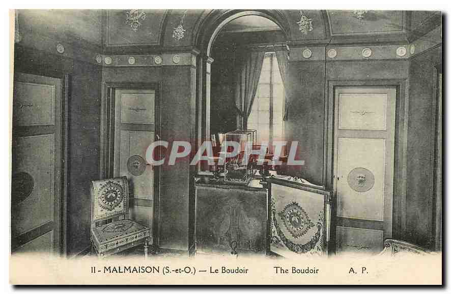 CPA Malmaison S et O Le Boudoir 