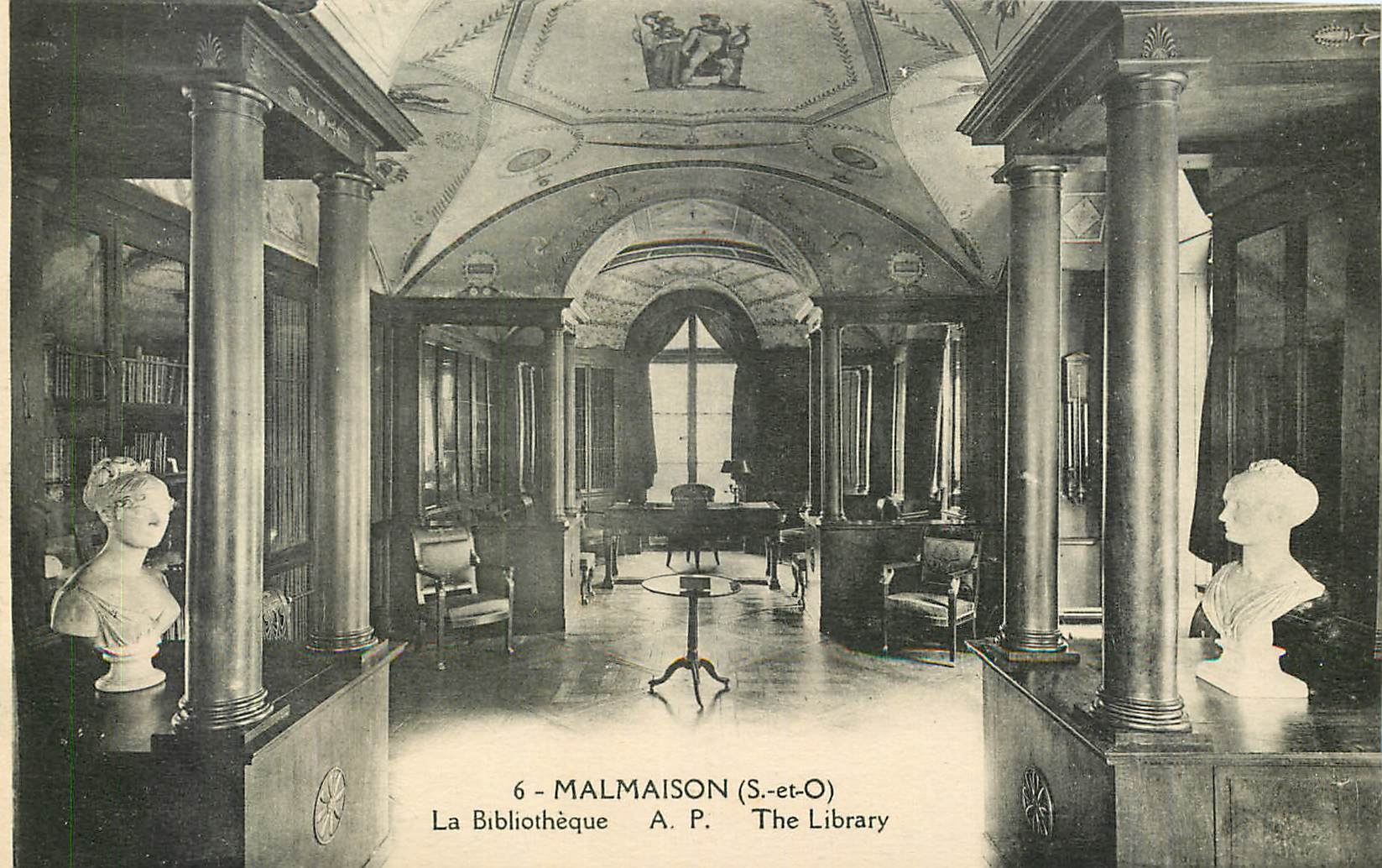 CPA Malmaison S et O La Bibliotheque 