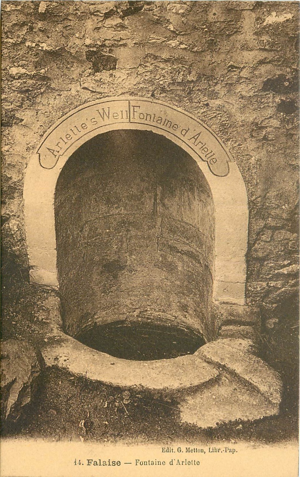 CPA Falaise Fontaine d'Arlette 
