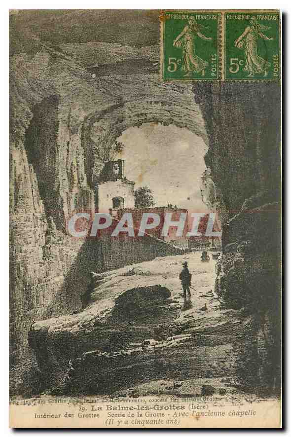 CPA La Balme les Grottes Isere interieur des Grottes Sortie de la Grotte avec l'ancienne chapelle 