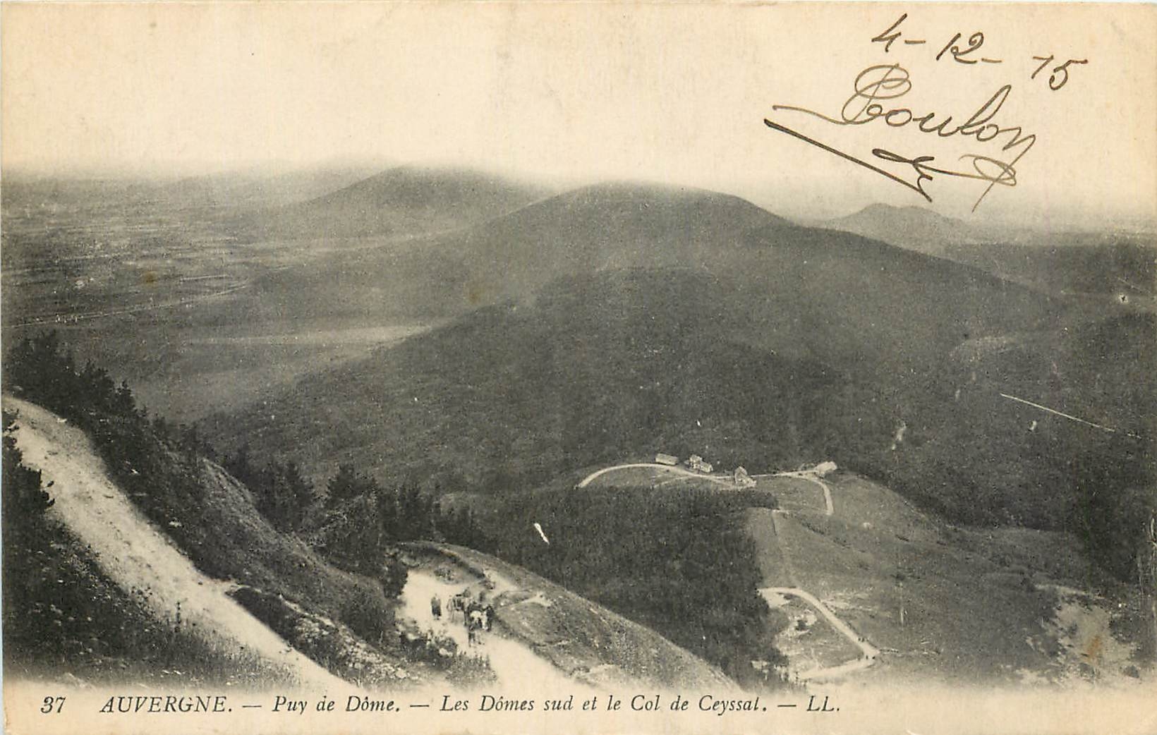 CPA Auvergne Puy de Dome les domes sud et le Col de Ceyssat 