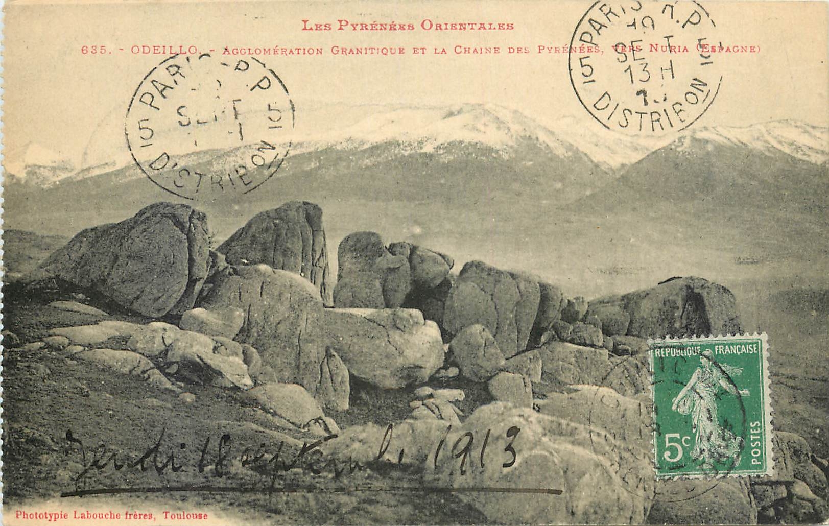 CPA Les Pyrenees Orientales Odeillo Agglomeration granitique et la chaine des Pyrenees 
