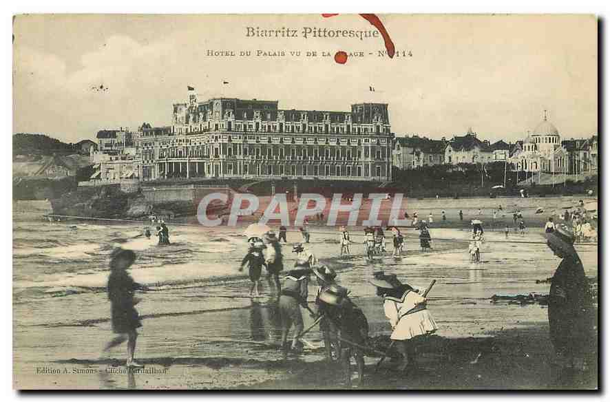 Biarritz Pittoresque — Hôtel du Palais vu de la plage — Édition A. Simons, Litché-Cartailhac — N°114