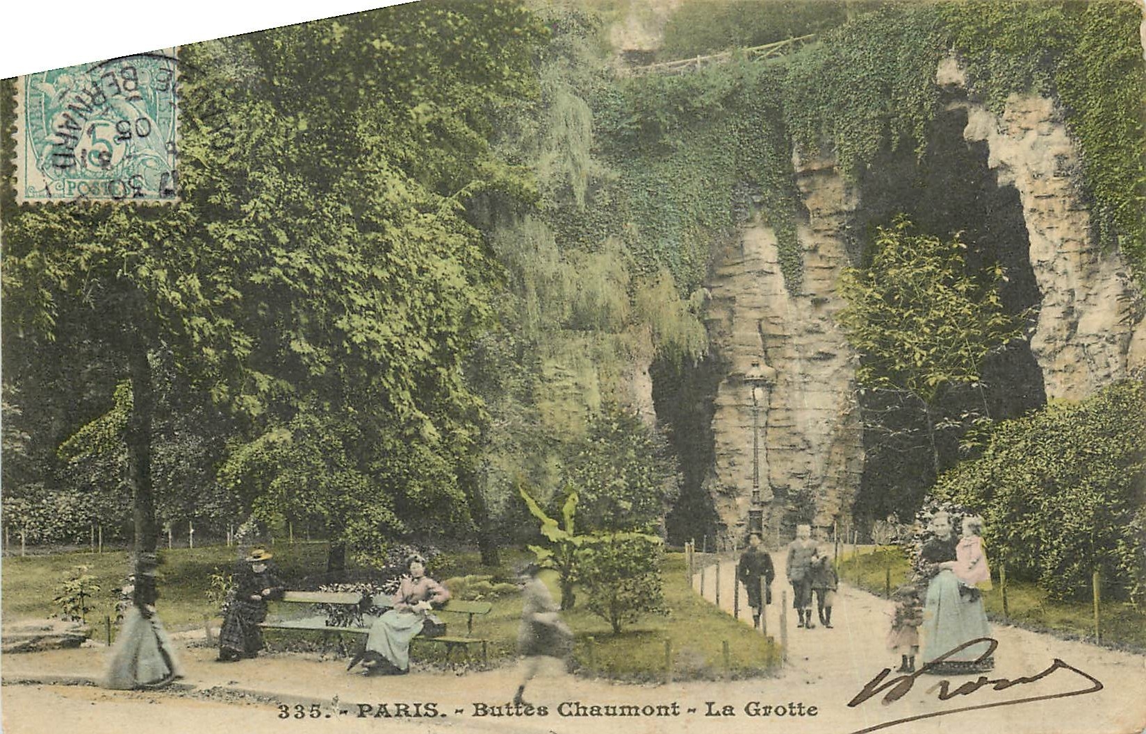 CPA Paris Buttes Chaumont la Grotte 