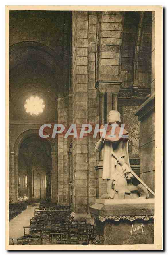 CPA Paris en flanant Basilique du Sacre Coeur de Montmartre Statue de Jeanne d'Arc et petite nef de 