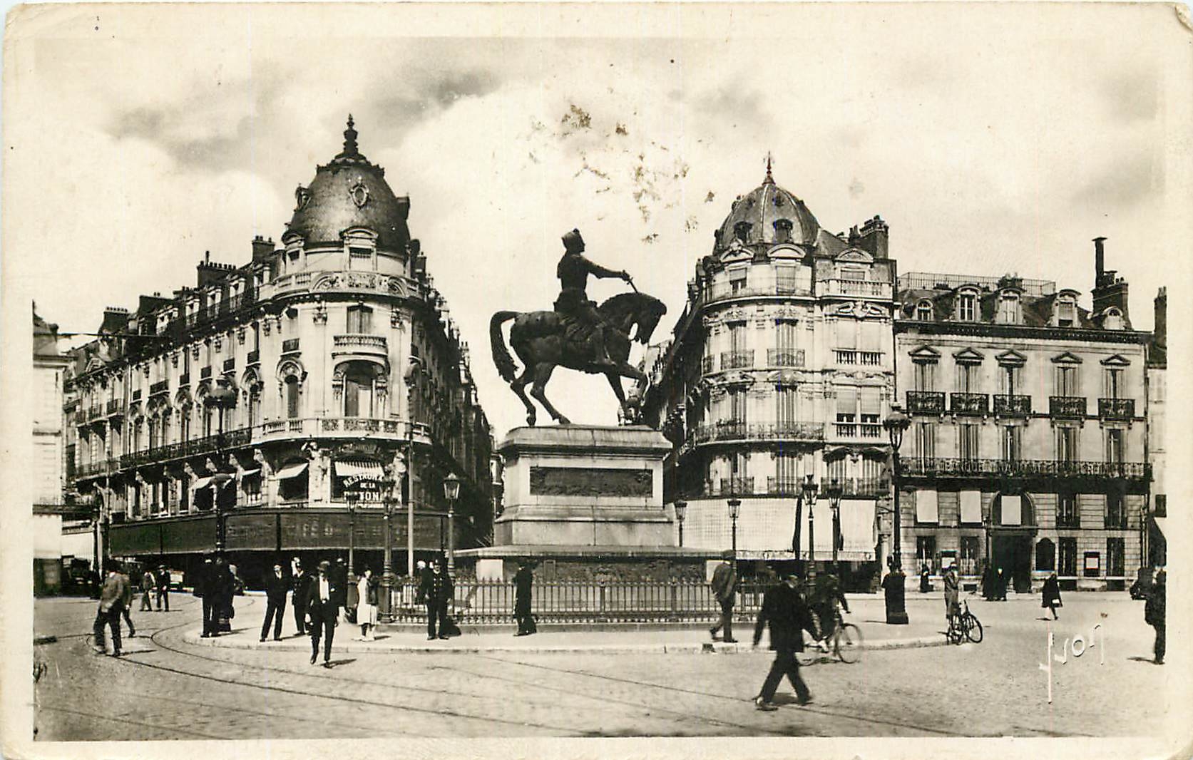 CPA Orleans Loiret Place du Martroi 