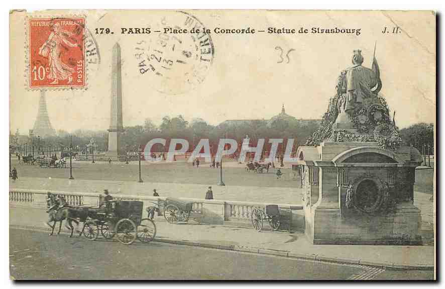 CPA Paris Place de la Concorde Statue de Strasbourg Tour Eiffel