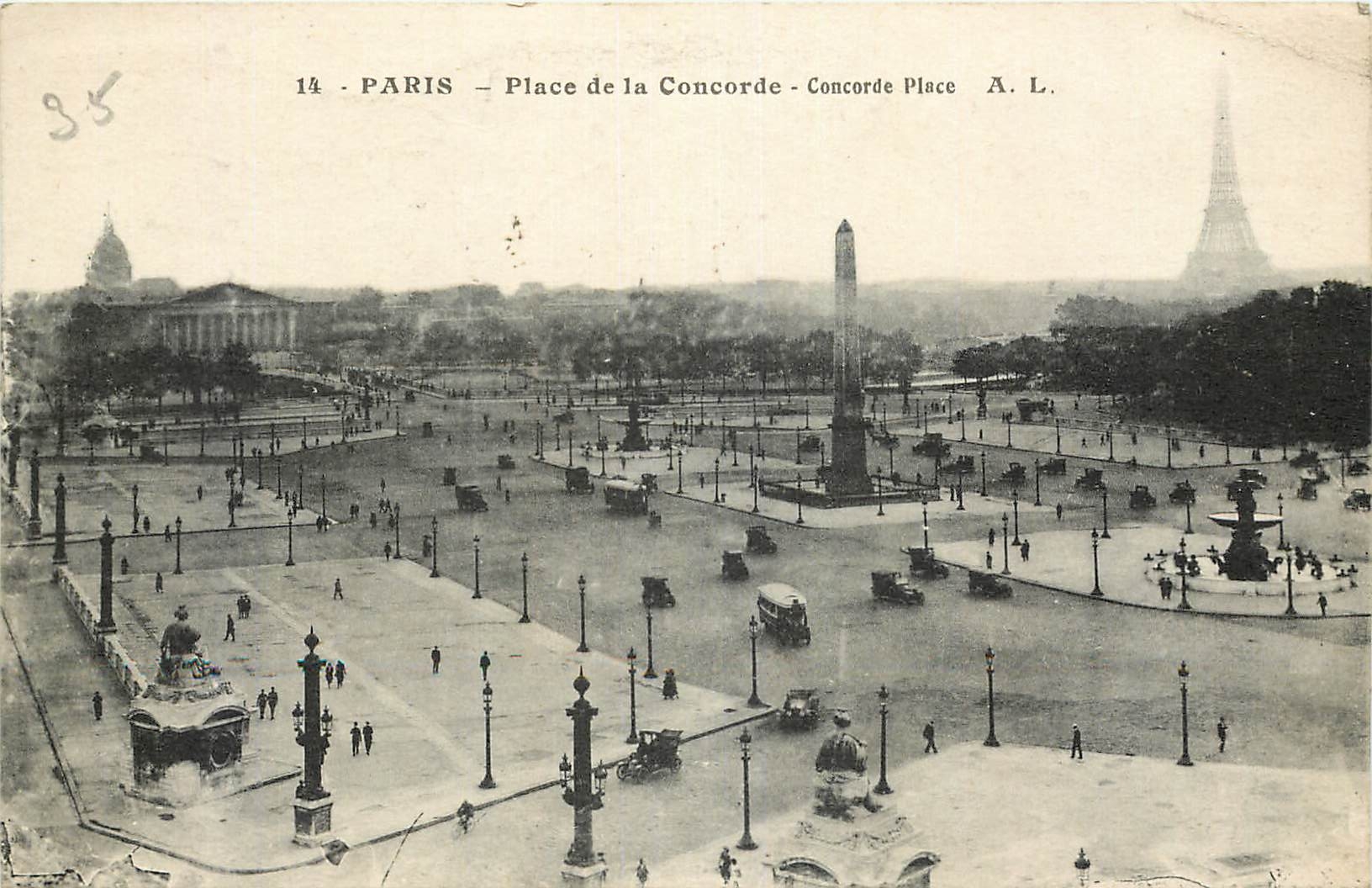 CPA Paris Place de la Concorde Tour Eiffel