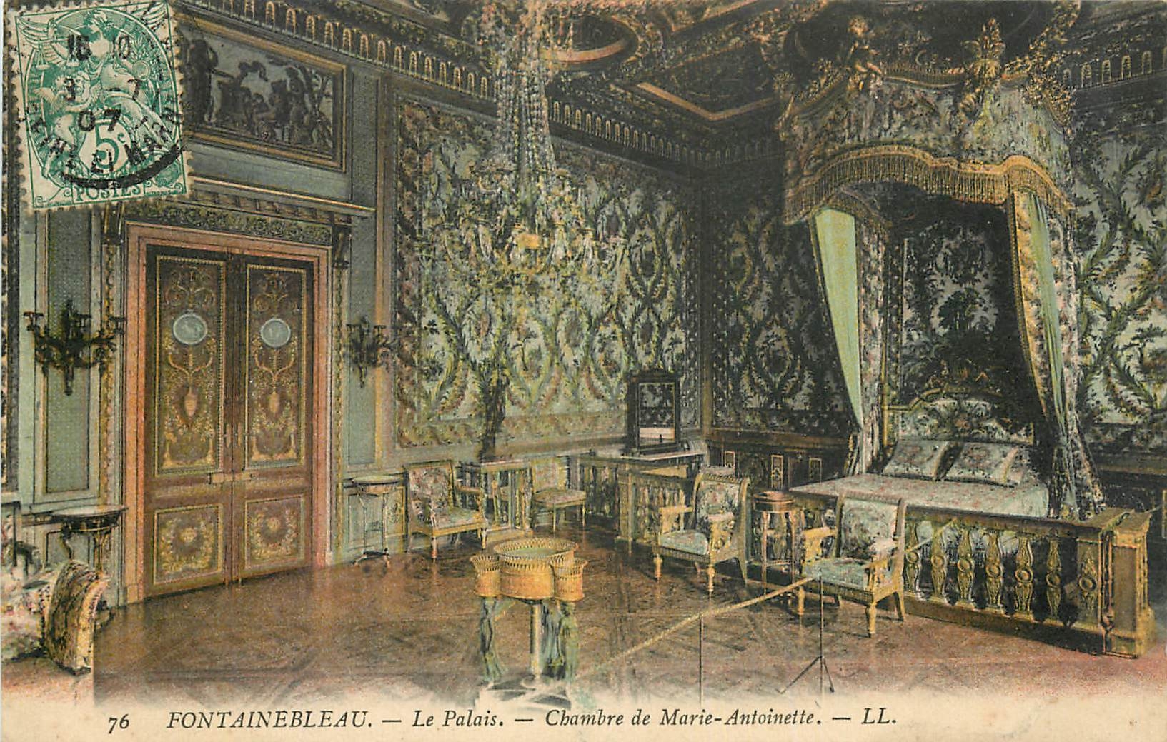 Fontainebleau — Le Palais — Chambre de Marie-Antoinette — LL. — n°76