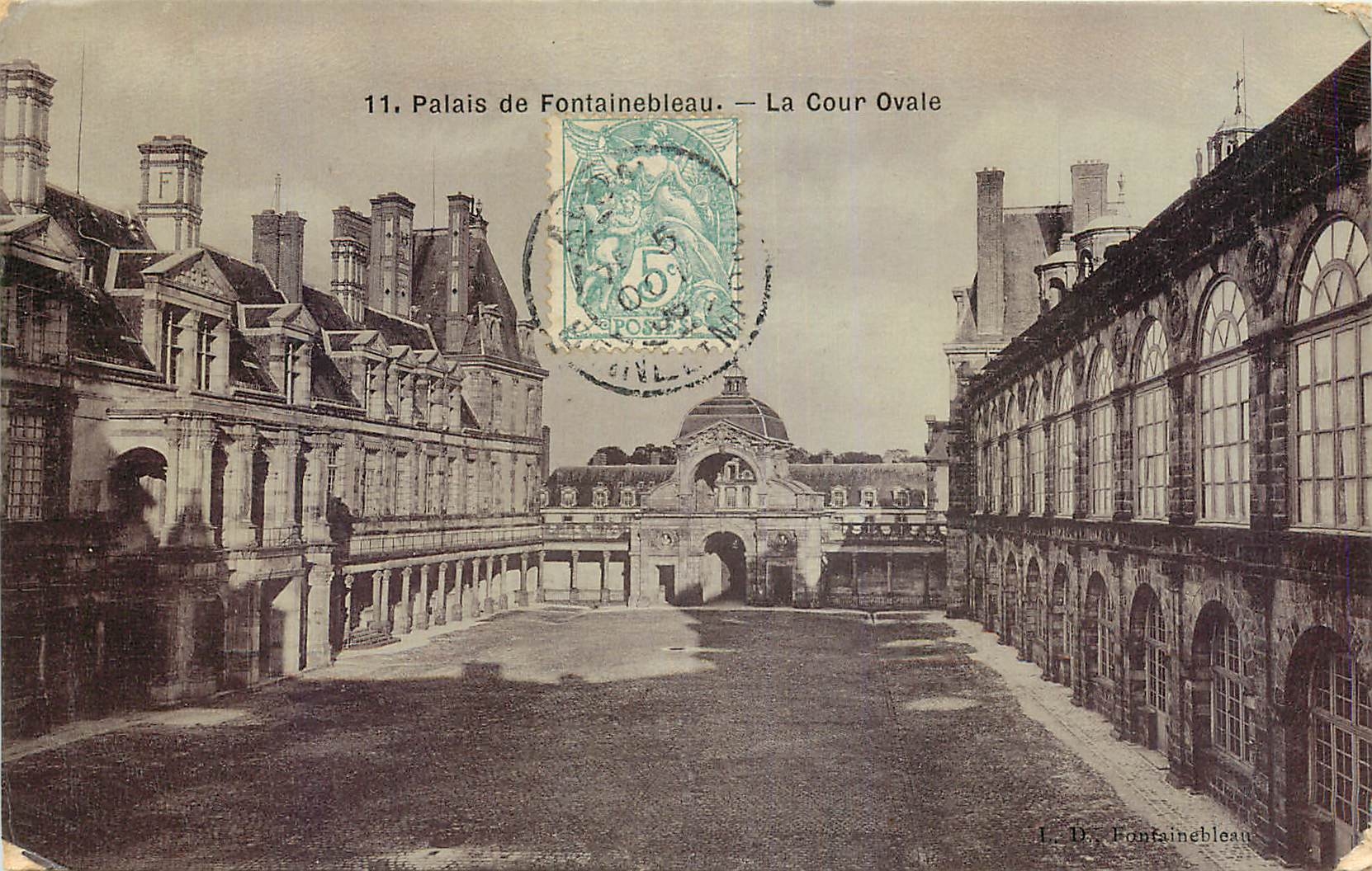 Palast von Fontainebleau — Der Ovalplatz — L. D., Fontainebleau