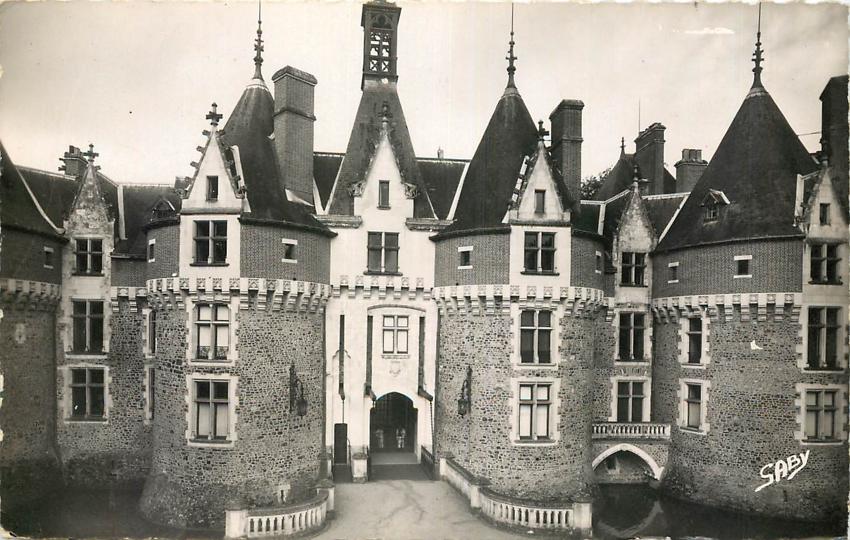 CPA Bonnetable Sarthe le Chateau facade principale 