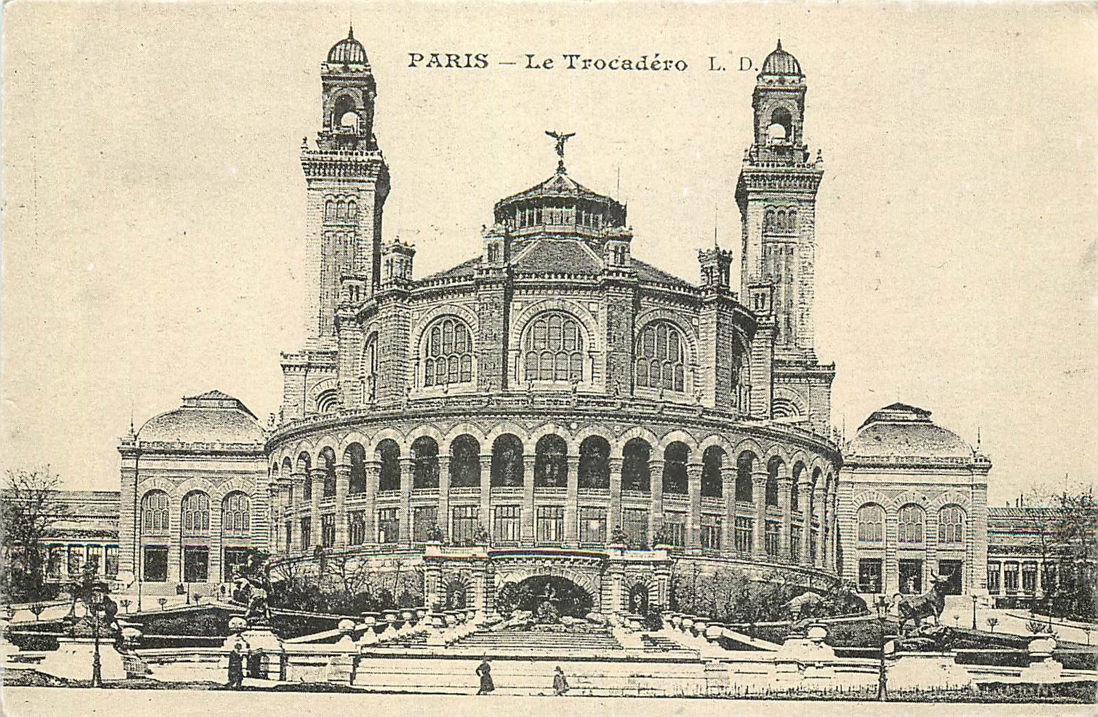 REPRO Paris le Trocadero 