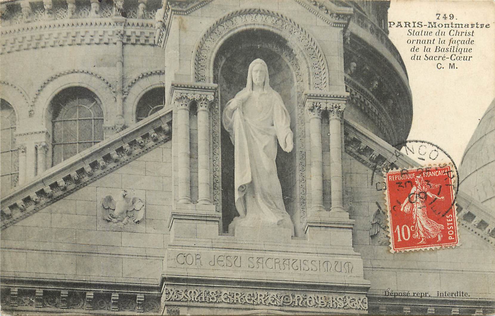 CPA Paris Montmartre Statue du Christ ornant la facade de la Basilique du Sacre Coeur 