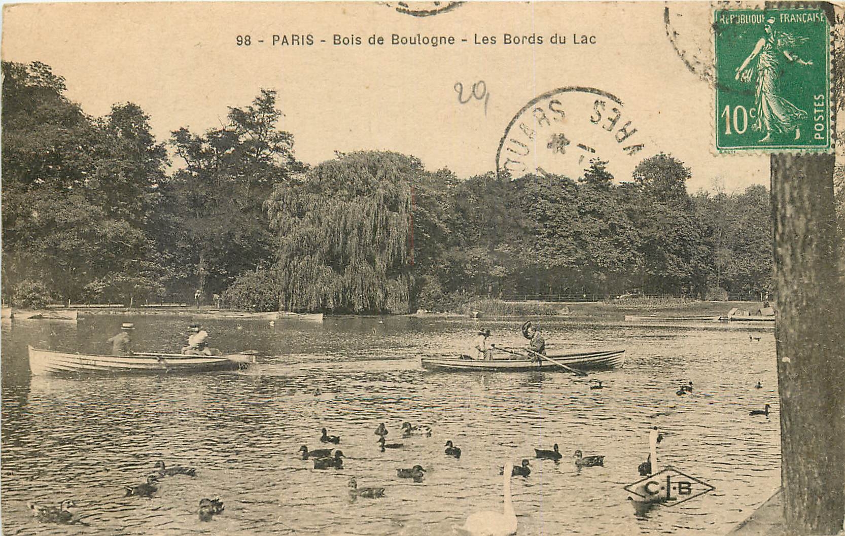 CPA Paris Bois de Boulogne Les Bords du Lac 