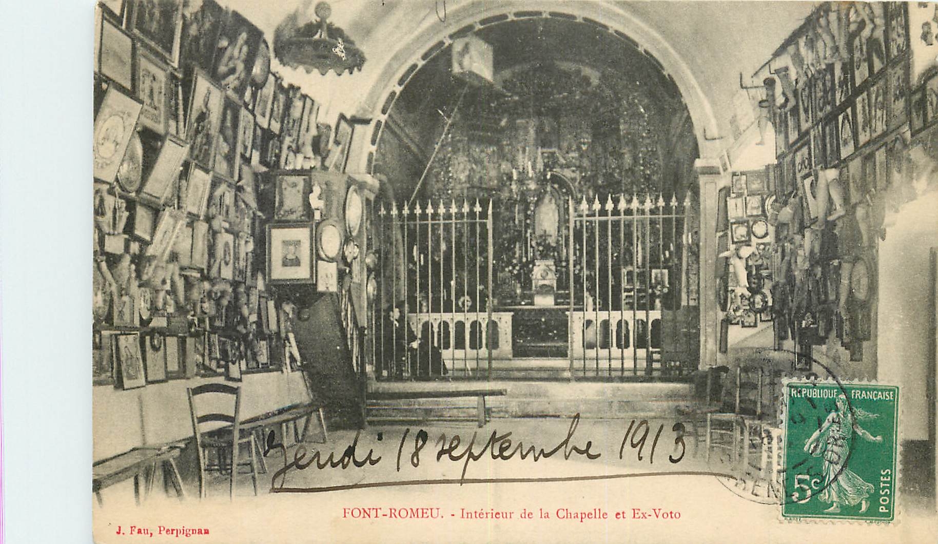 CPA Font Romeu Interieur de la Chapelle et Ex Voto 