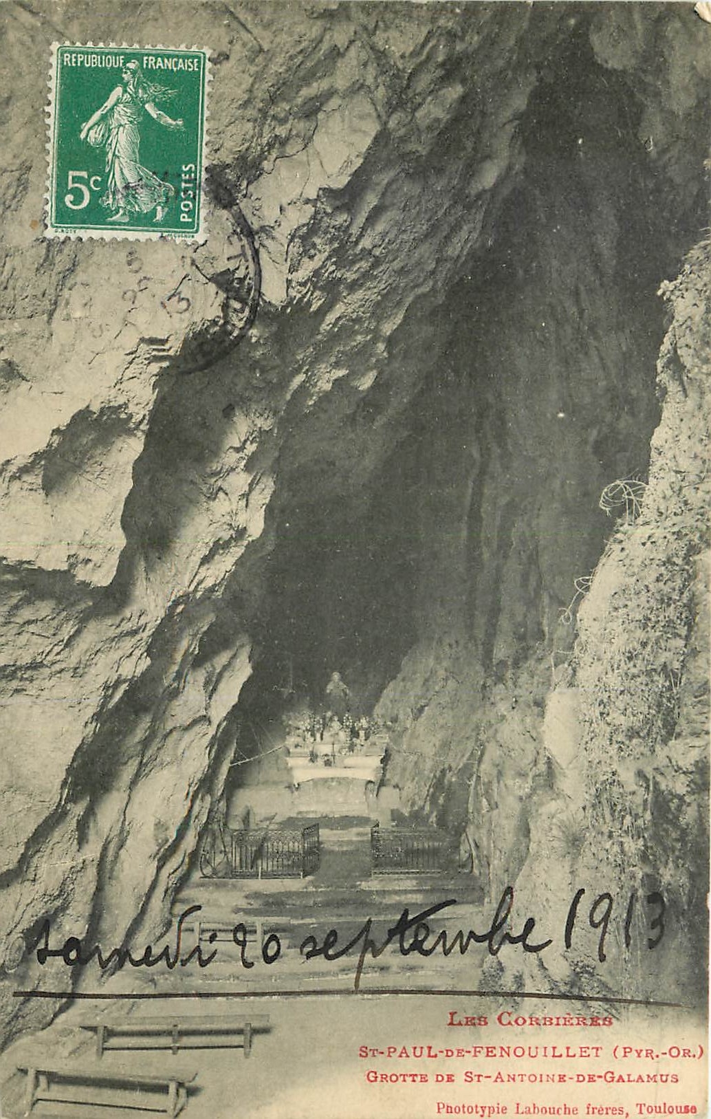 CPA St Paul de Penouillet Pyr Or Grotte de St Antoine de Galamus 