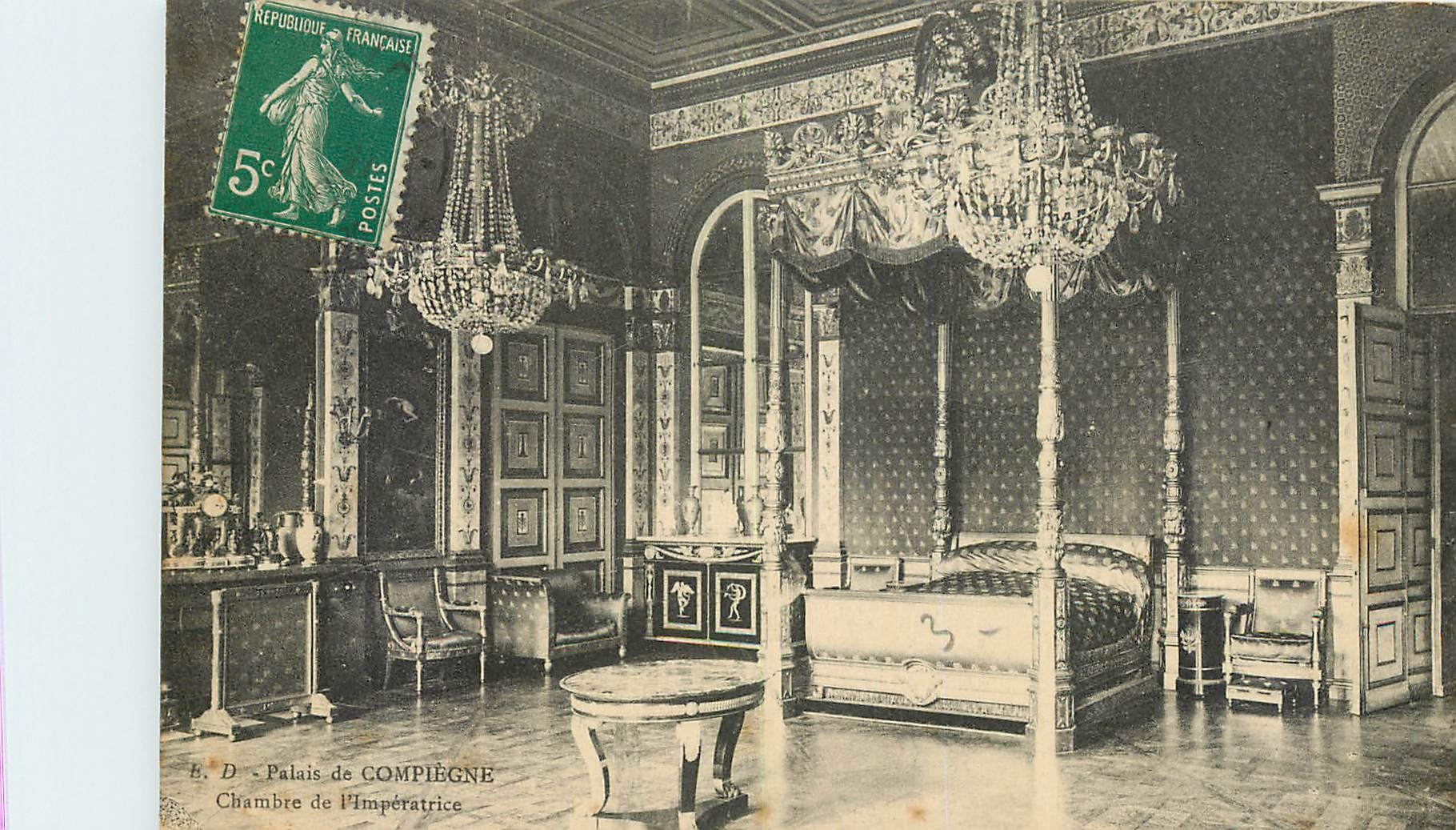 CPA Palais de Compiegne Chambre de l'Imperatrice 