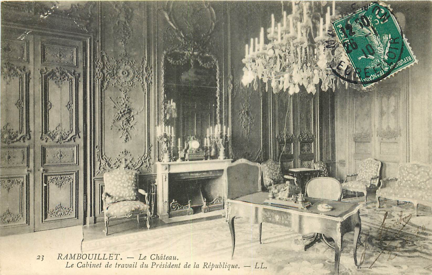 Rambouillet — Le Château. Le Cabinet de travail du Président de la République — LL.
