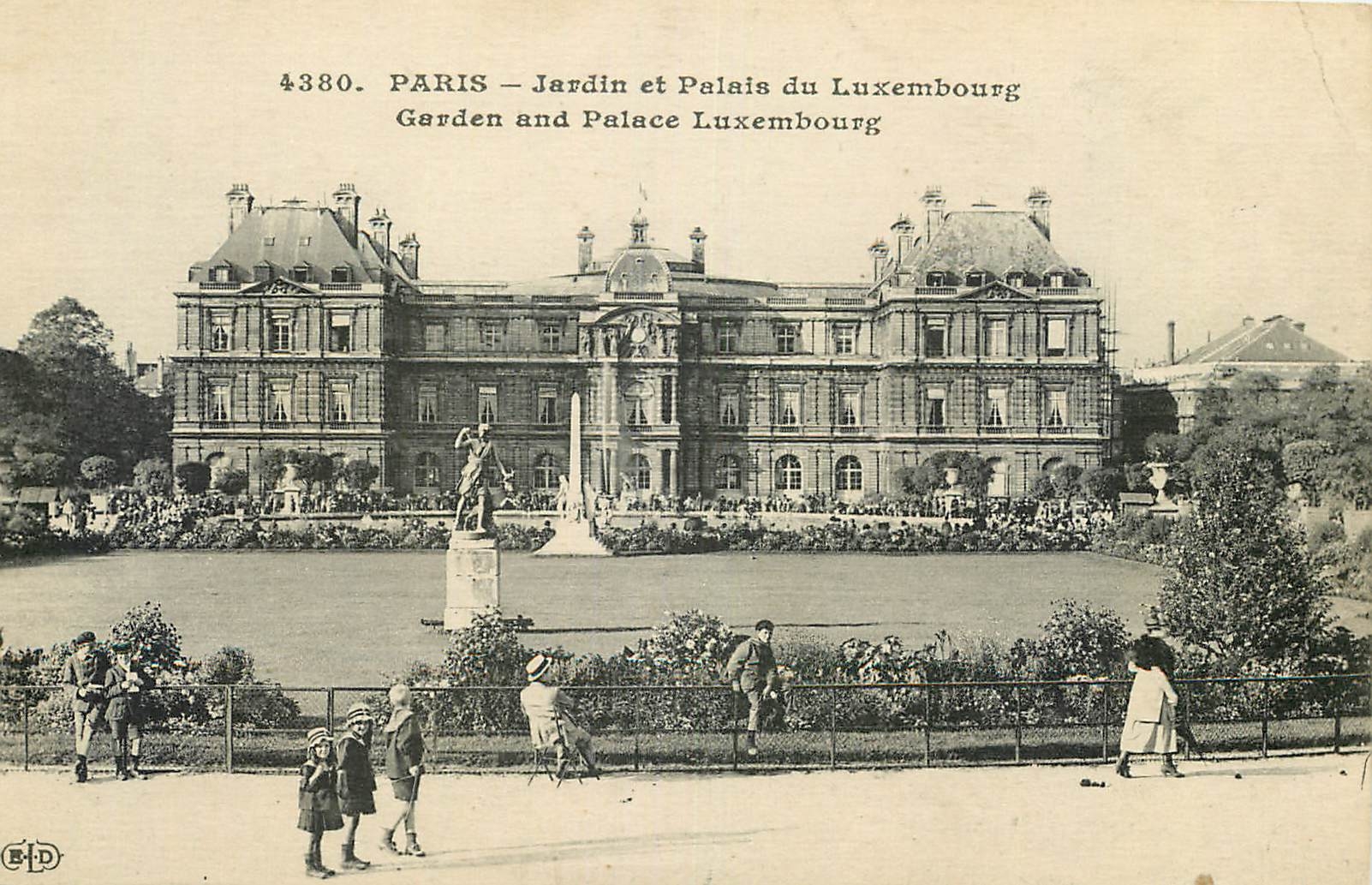 CPA Paris Jardin et Palais du Luxembourg 