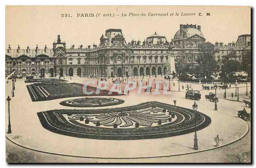 CPA Paris 1 arrt la Place du Carrousel et le Louvre 