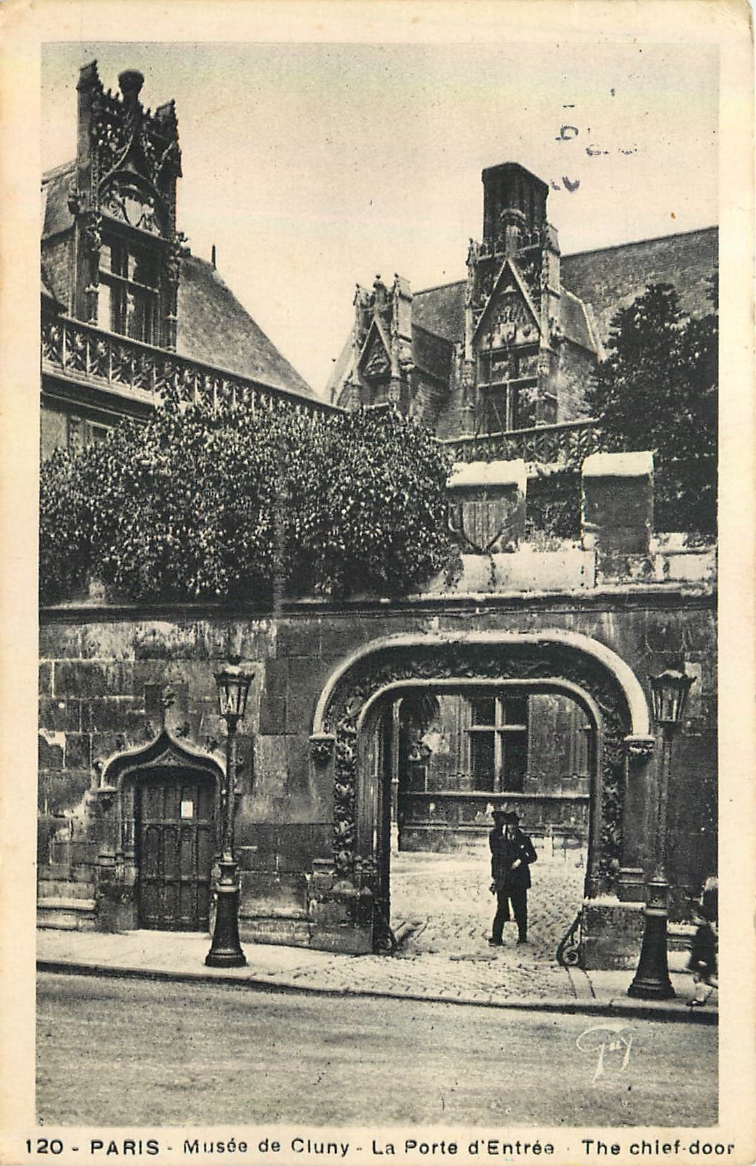 CPA Paris Musee de Cluny la Porte d'entree 