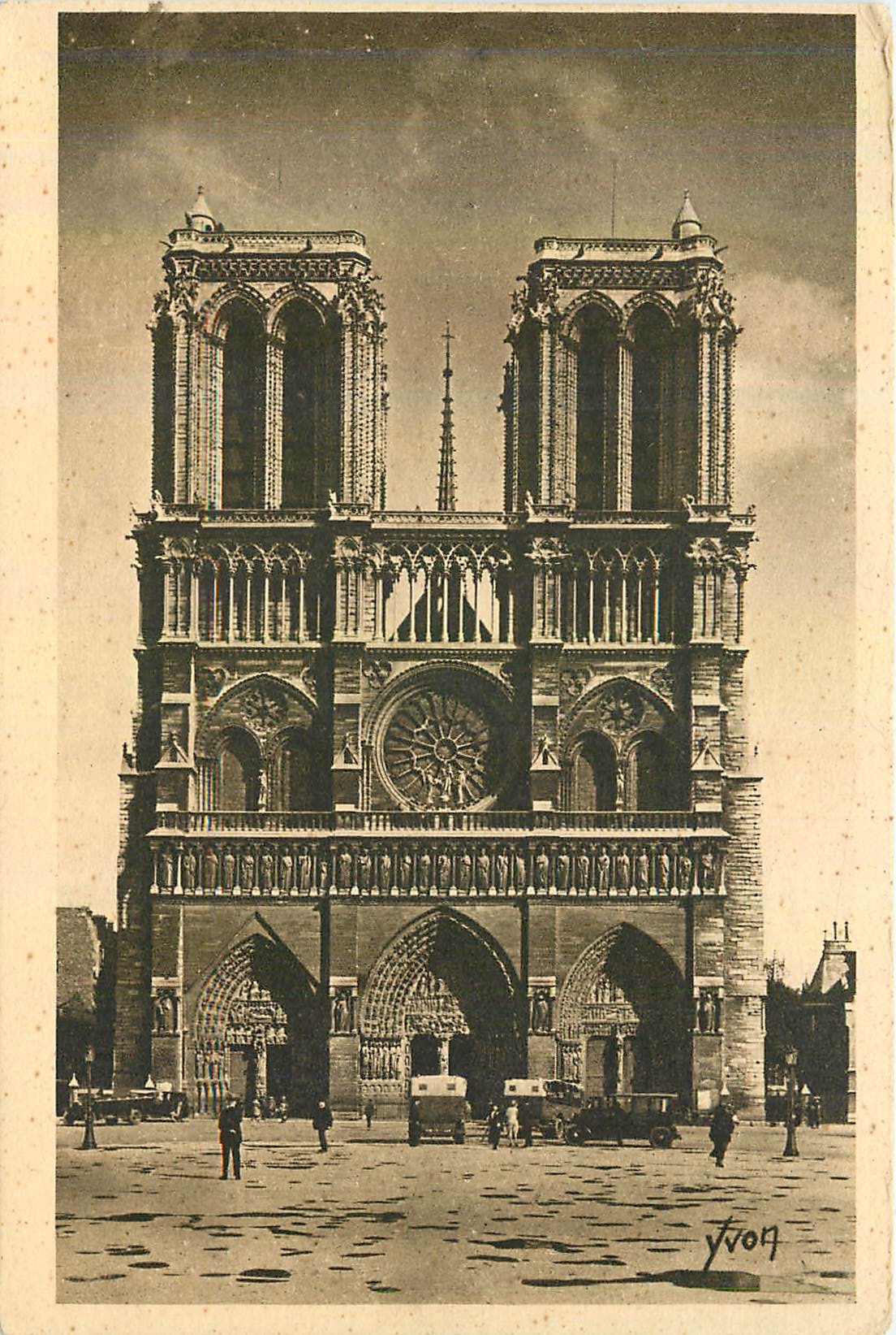 CPA Paris en Flanant Notre Dame Facade 