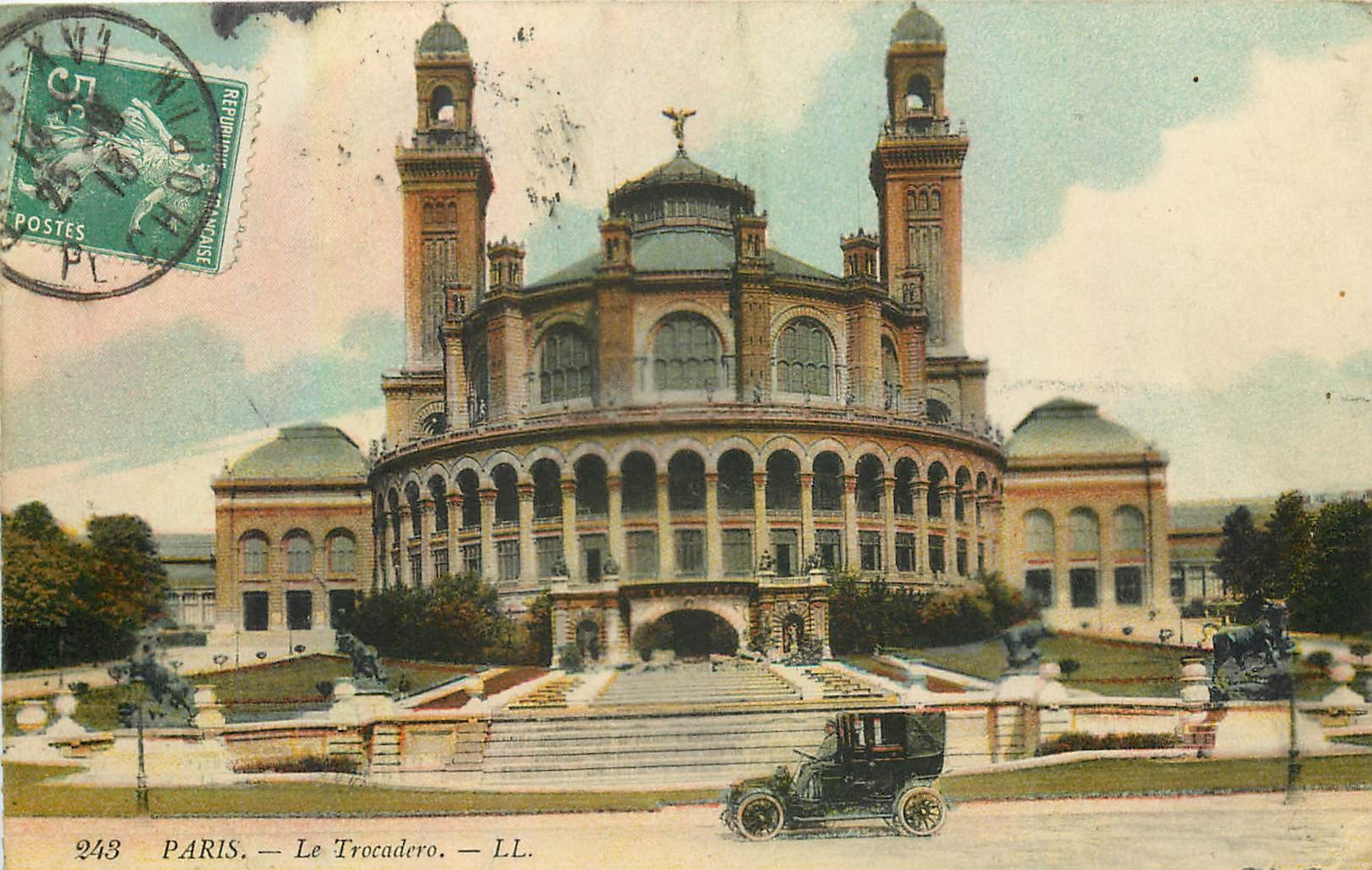 CPA Paris le Trocadero Automobile