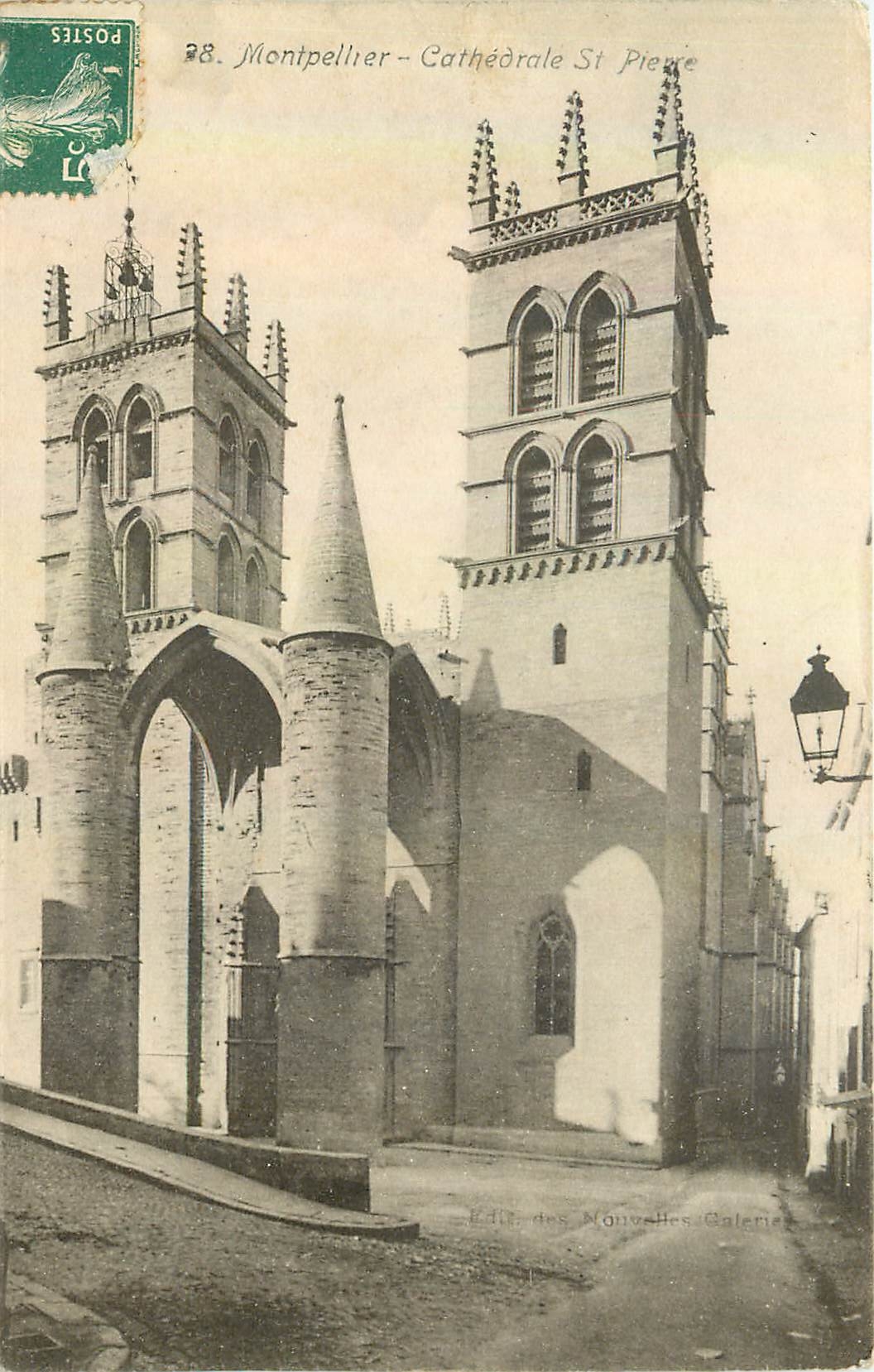 CPA Montpellier Cathedrale St Pierre 