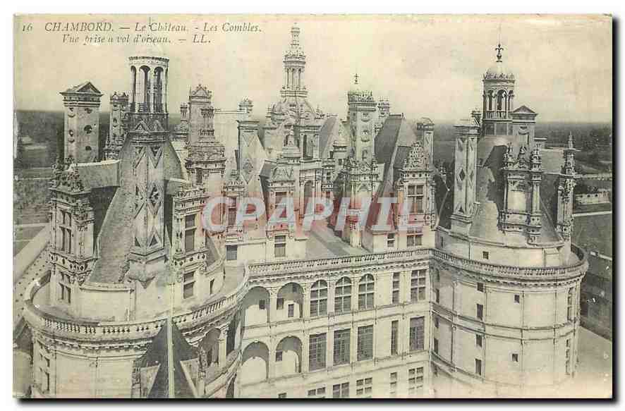 CPA Chambord Le Chateau les Combles vue prise a vol d'Oiseau 