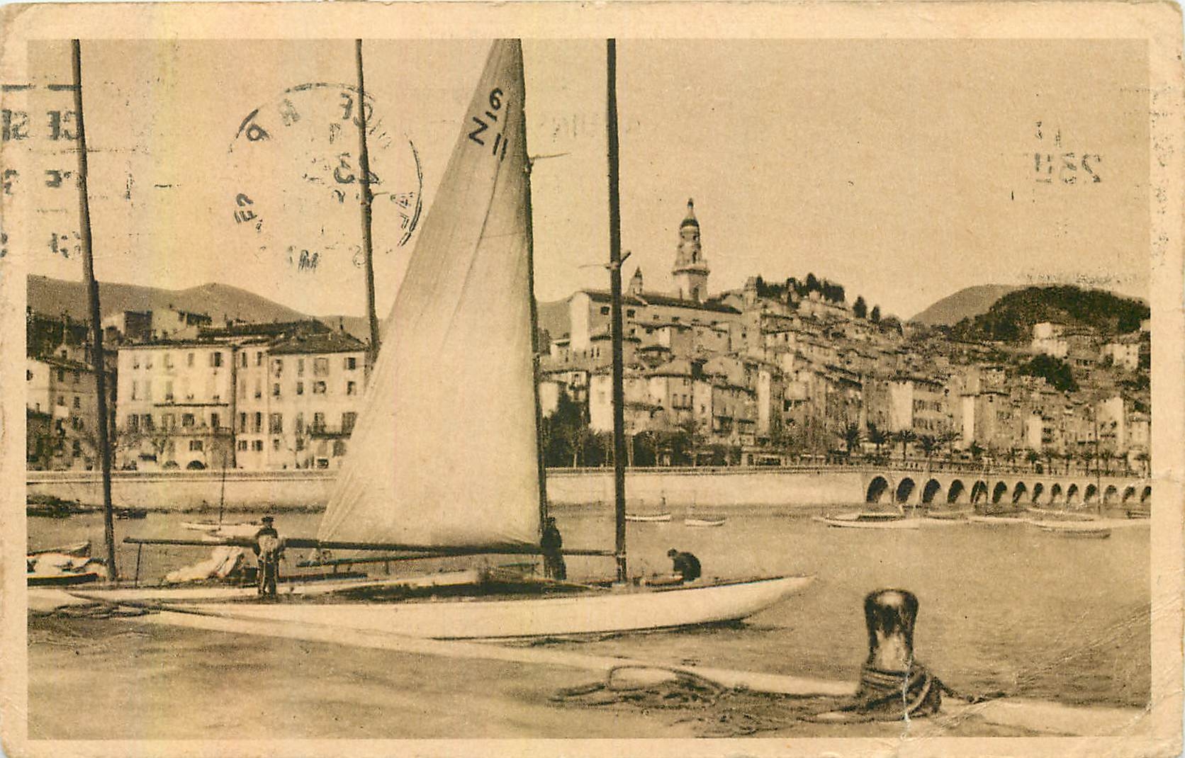 CPA Cote d'Azur artistique Menton vue generale Bateau