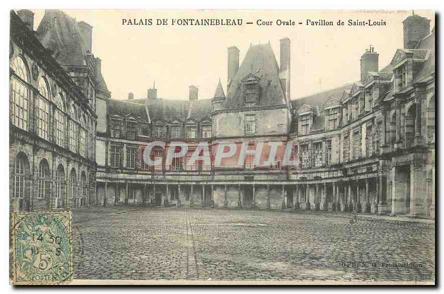 Schloss Fontainebleau — Ovaler Hof — Pavillon Saint-Louis — O.U.X.G. Fontainebleau