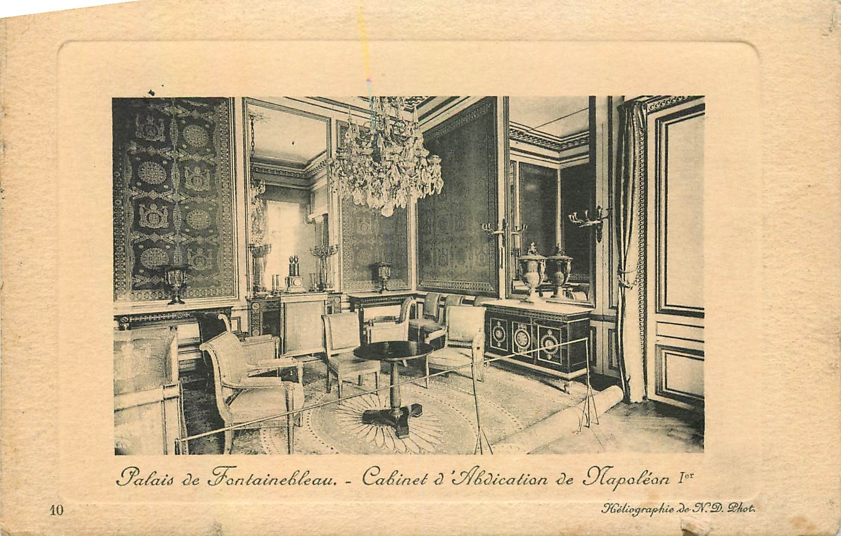 Fontainebleau-Palast - Abdikationszimmer von Napoleon I — N.D. Phot.