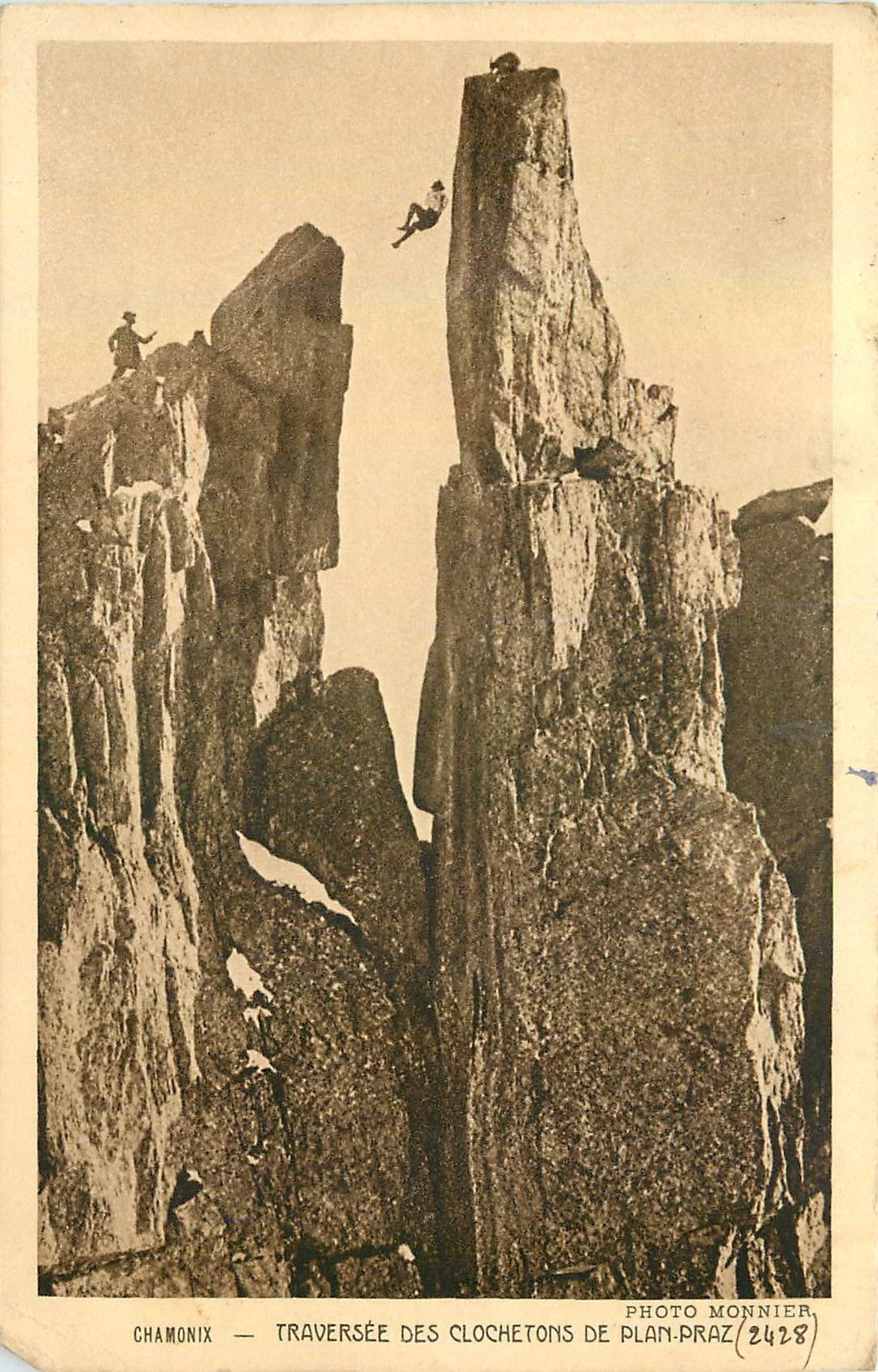 CPA Chamonix Traversee des Clochetons de Plan Praz 