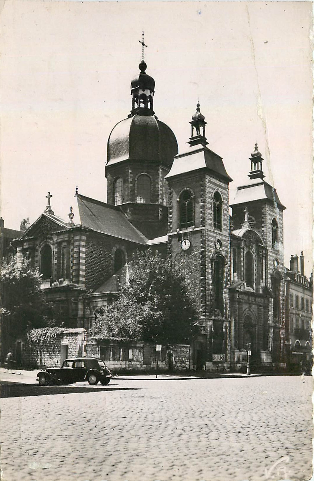 L'Église Saint-Pierre — Chalon-sur-Saône — Photo-Édition de Bourgogne