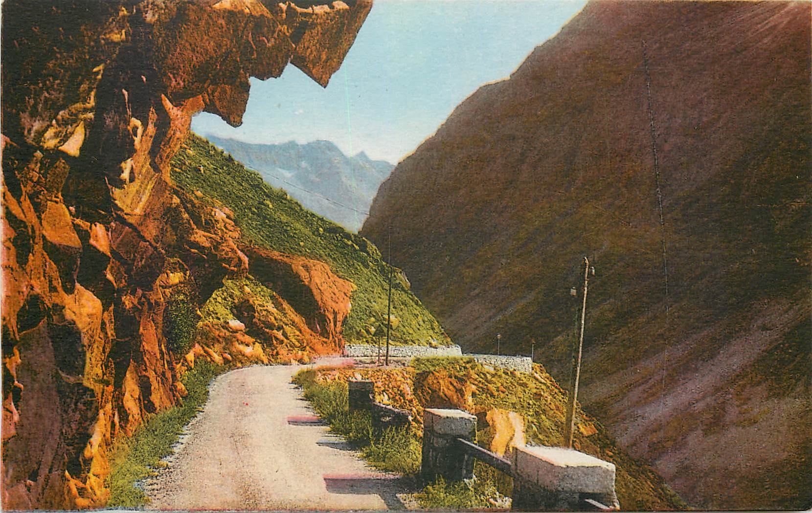 CPA L'Oisans Route de la Berarde dans le Vallon des Etages 
