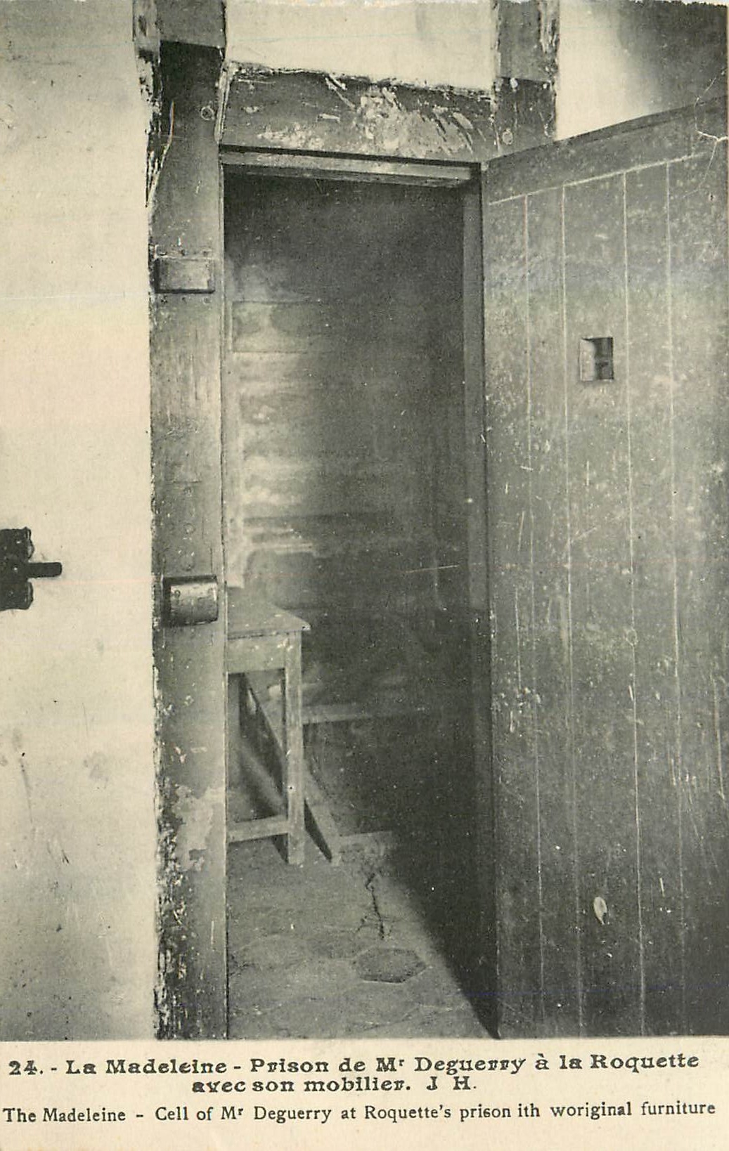 CPA La Madeleine Prison de Mr Deguerry a la Roquatte avec son mobilier 