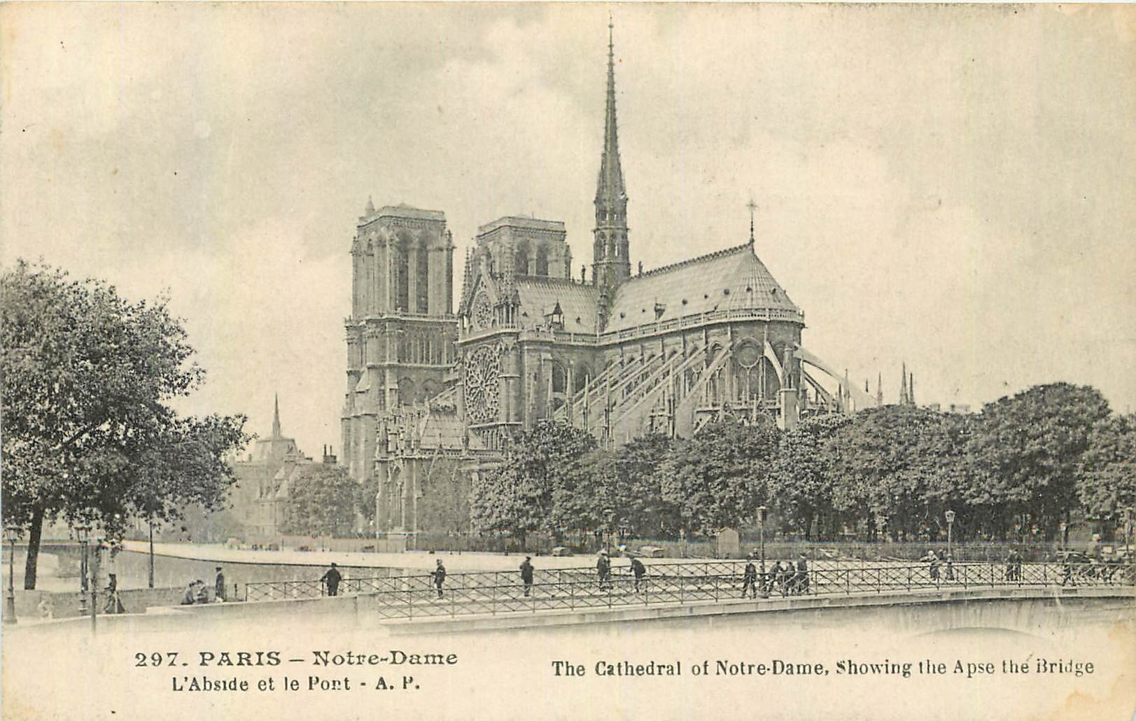 CPA Paris Notre Dame l'Abside et le Pont 