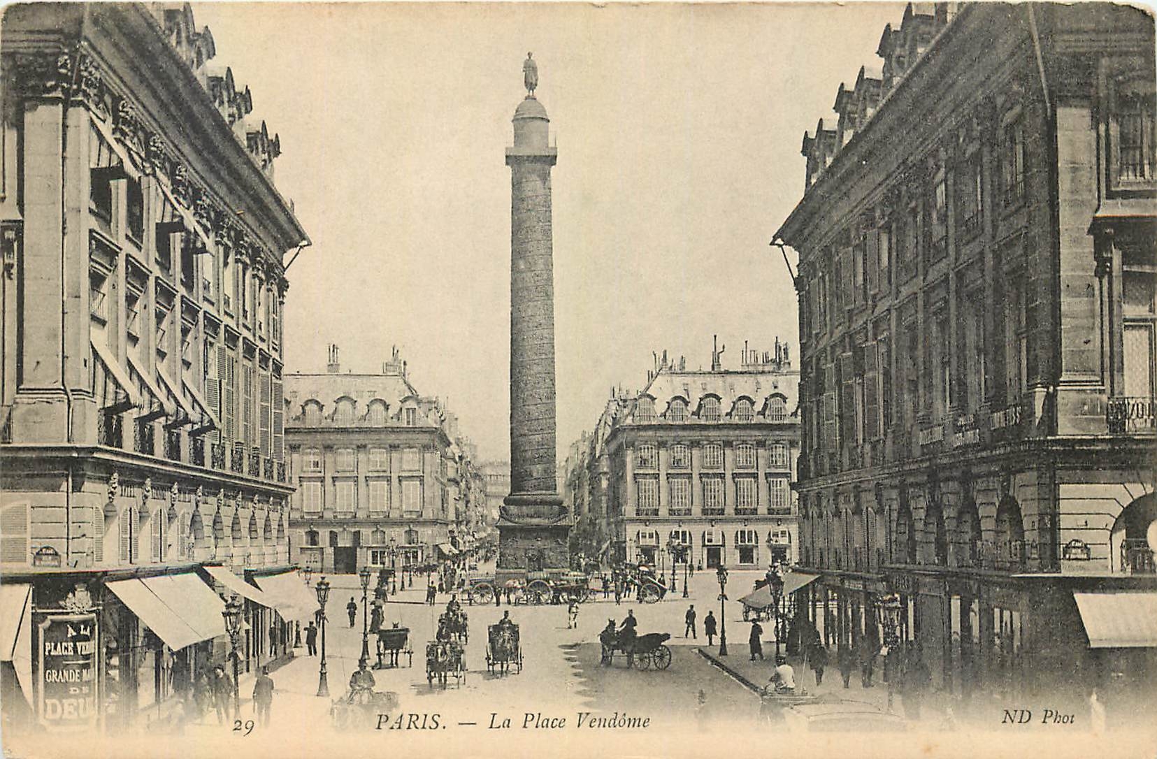 CPA Paris la place Vendome 