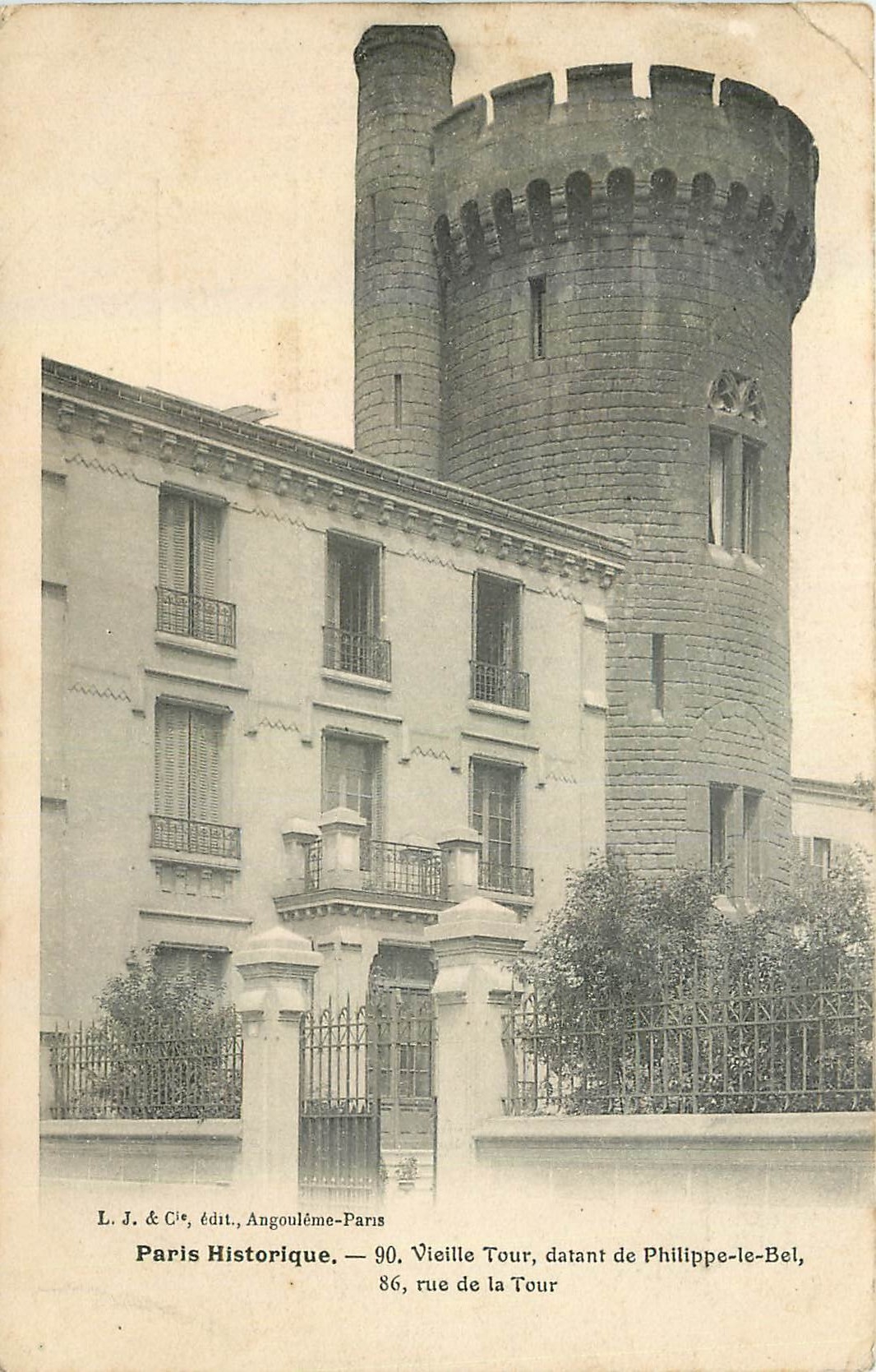 CPA Paris Historique Vieille Tour datant de Philippe le Bel 