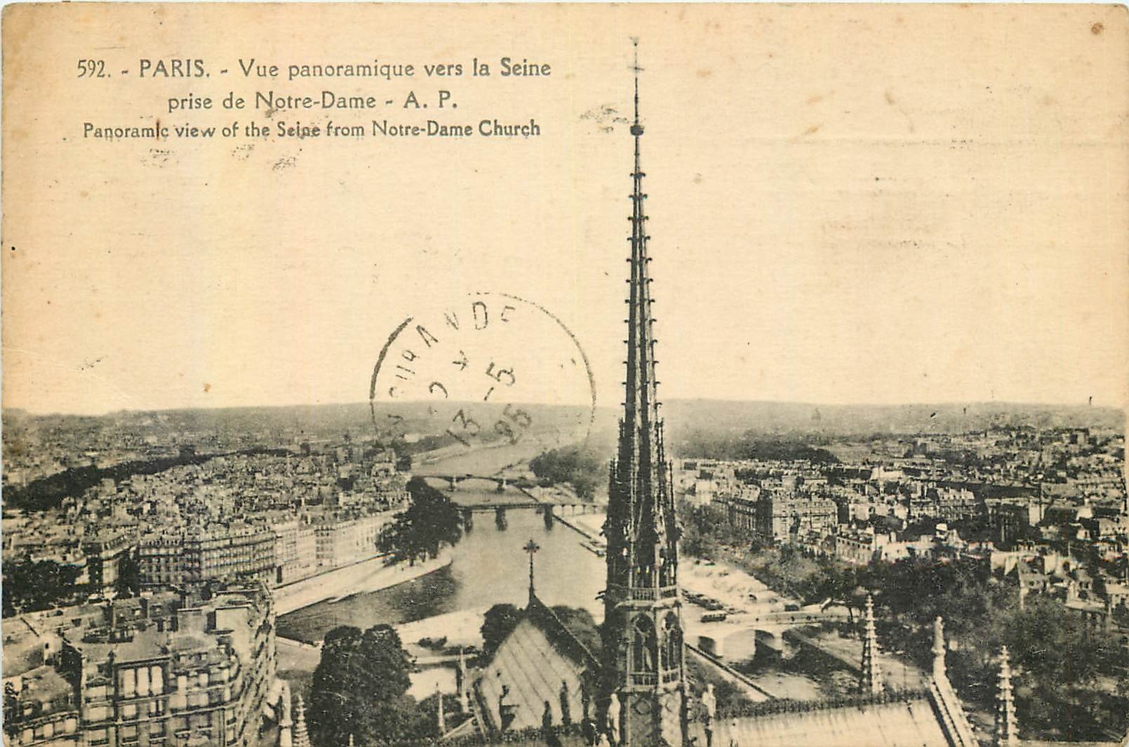 CPA Paris vue panoramique vers la Seine prise de Notre Dame 