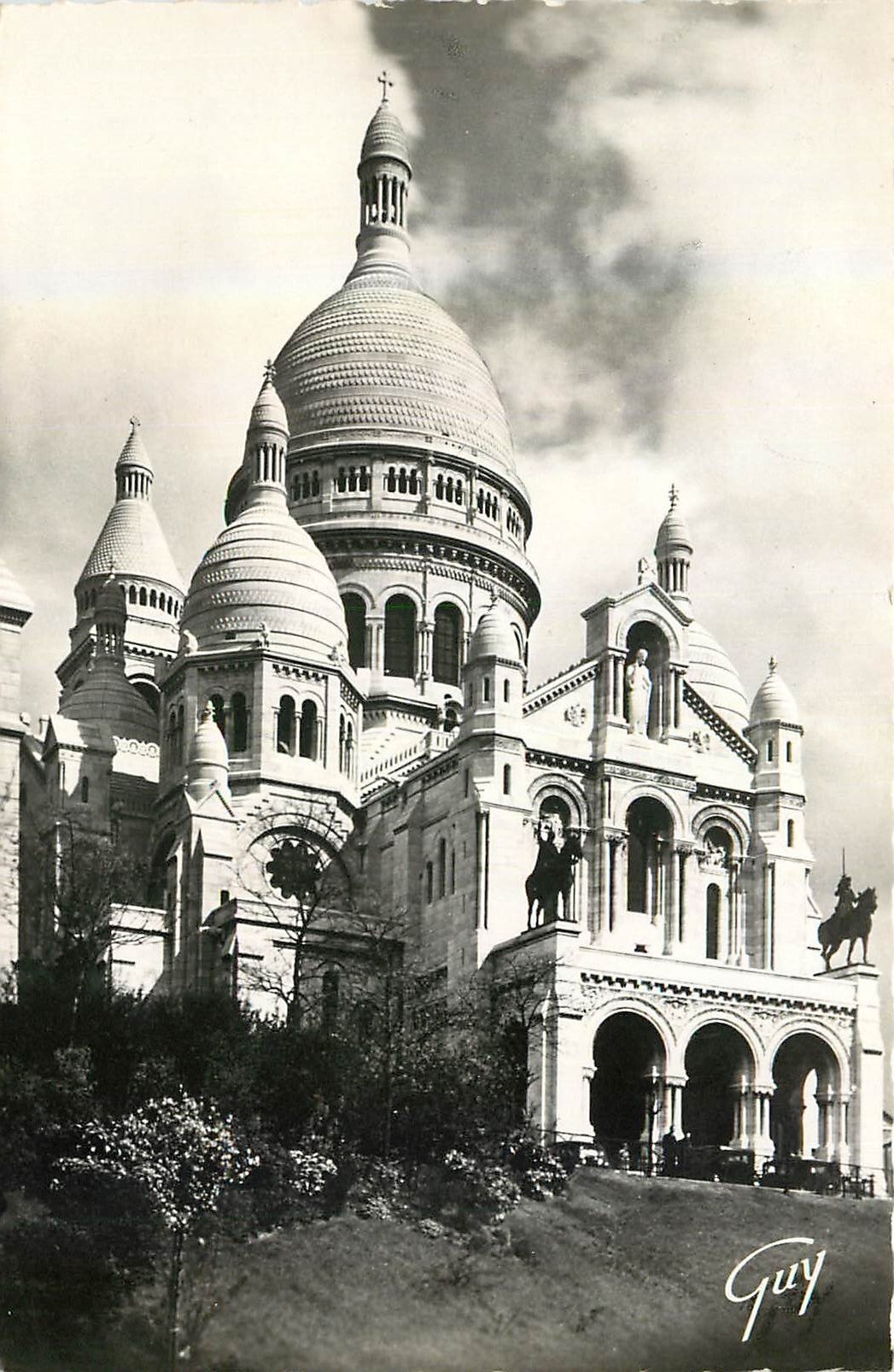 CPA Paris et ses Merveilles Basilique du Sacre Coeur de Montmartre 
